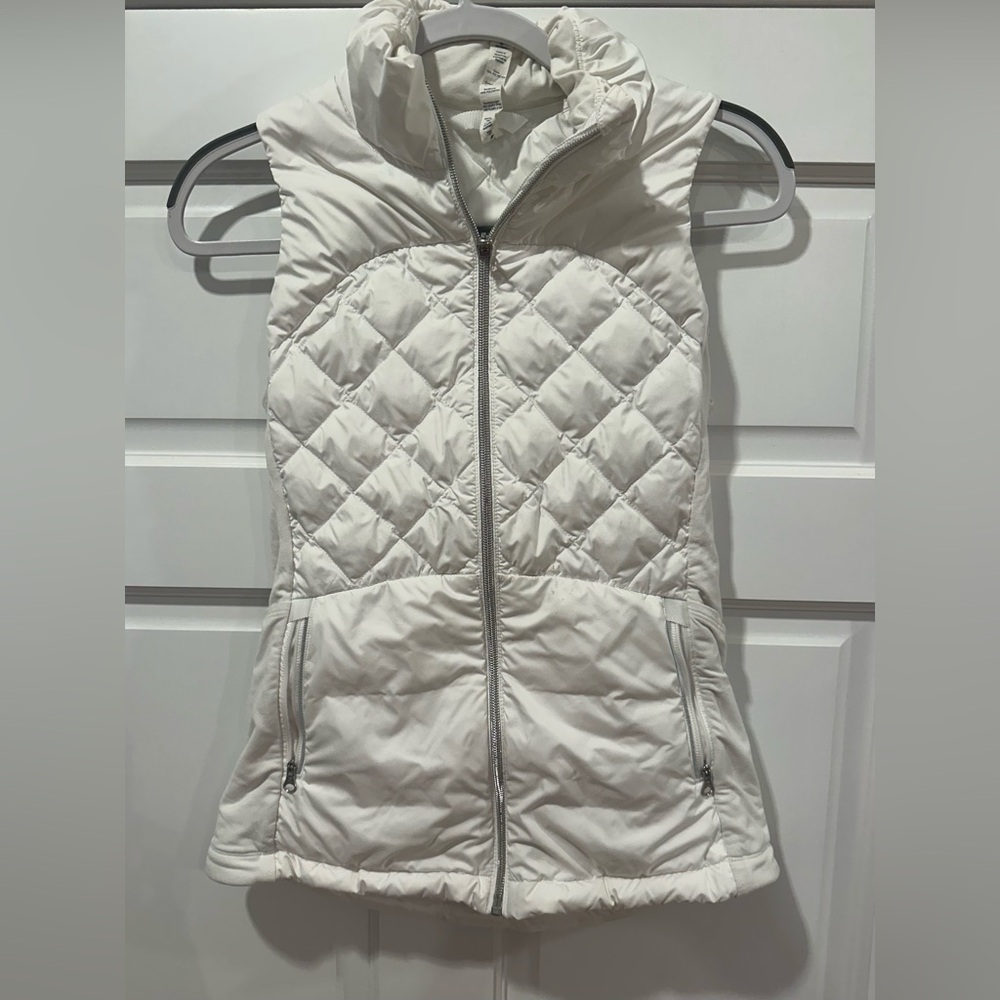 LULULEMON Down For A Run Puffer Vest White Women's 4